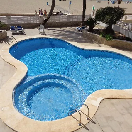 Edificio Porto Azul קלפה